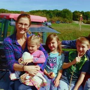 Meet your Posher, Melissa